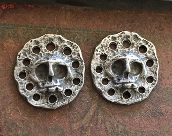 Skull Connector Charms, 18.5mm, , Gothic, Handcrafted Jewelry Making Supplies, Artisan, Handmade Pewter Charms Halloween