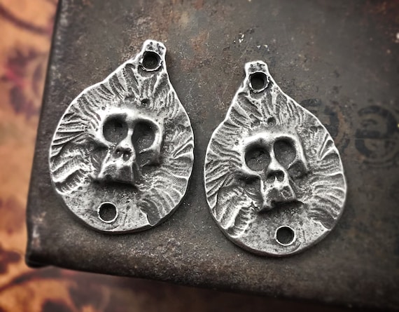 BULK 20 Skull connector charms antique silver tone HC12