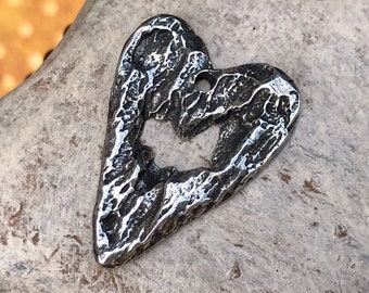 Polished Heart Pendant, 26mm, Artisan Handcrafted, Handmade Jewellery Making Components, Handcast Pewter, DIY, 261-PP