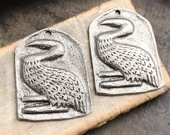 Dijes de grulla pulidos, hechos a mano, artesanales, componentes para la fabricación de joyas DIY, peltre fundido a mano, metal plateado, suministros