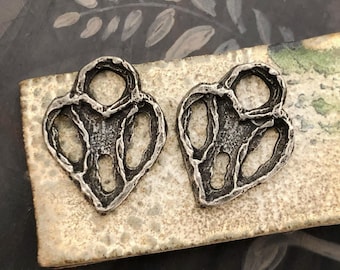 Heart Charms, Aged Finish, 20mm, Jewelry Charms, Pewter Components, Handmade Crafting Jewelry Supplies, DIY, Artisan 310-CD