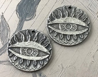 Eye Charms, Aged Finish, 17mm, Jewelry Charms, Pewter Components, Handmade Crafting Jewelry Supplies, DIY, Artisan 336-CD