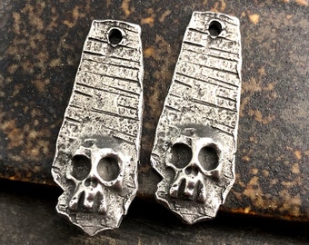 Skull Charms, 28mm, Halloween, Handcrafted Jewelry Making Supplies, Artisan, Components, Holiday, Handmade Pewter Charms 393-CD