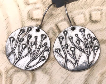 Floral Earrings, Handmade Jewelry Handcrafted Jewelry, Dangle, Valentine's Women Girls Teen Everyday Wear, Pewter Metal, 1.4" Length, 189-EP