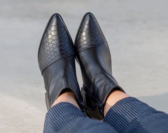 Black Snakeskin Booties, Stylish Leather Snake Print Ankle Boots, Woman Boots, Black Boots Woman, Black Boots,  Ankle Boots,  Boots Woman