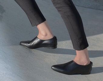 Svarta läderskor för kvinnor, vardagsskor, platta svarta loafers, handgjorda modeskor, spetsiga slip-on-skor, vardagsskor