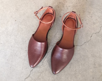 Brown Flat Leather Shoes, Women's Closed-toe Sandals, Ankle Strap Shoes, Elegant Evening Shoes, Dressy Shoes, Brown Closed Toe Sandall