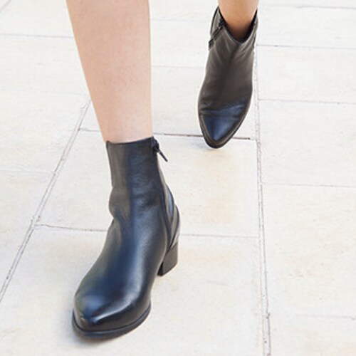 flat dress boots womens