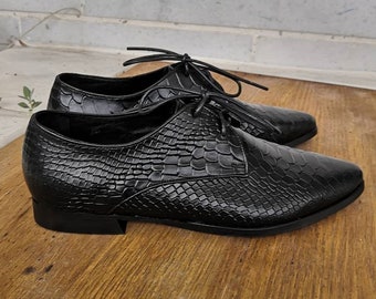 Black Leather Formal Snakeskin Oxford Shoes, Bohemian Women Oxfords, Flat Handmade Boho Shoes, High Quality Shoes With Laces