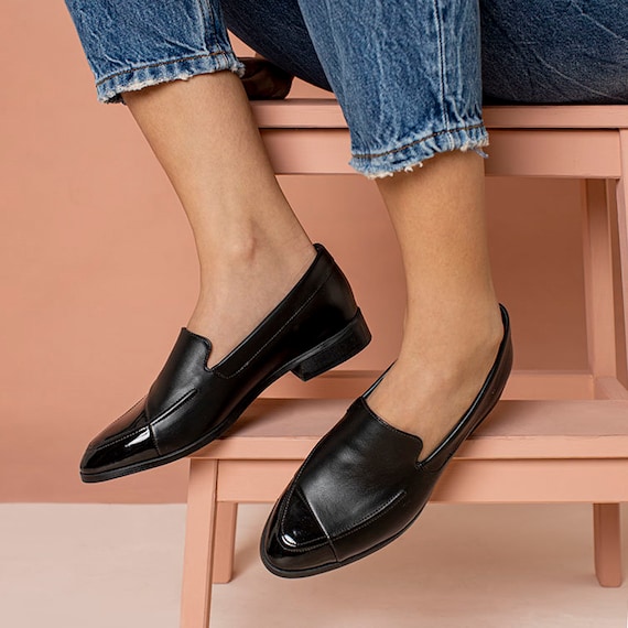 Zapatos mocasines de cuero negro planos zapatos - Etsy España