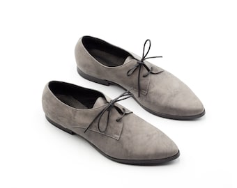 Gray Oxford Shoes, Leather Shoes For Women, Flat Oxfords, Everyday Shoes, Formal Shoes, Tie Shoes, Custom Made Shoes, Comfortable Flats