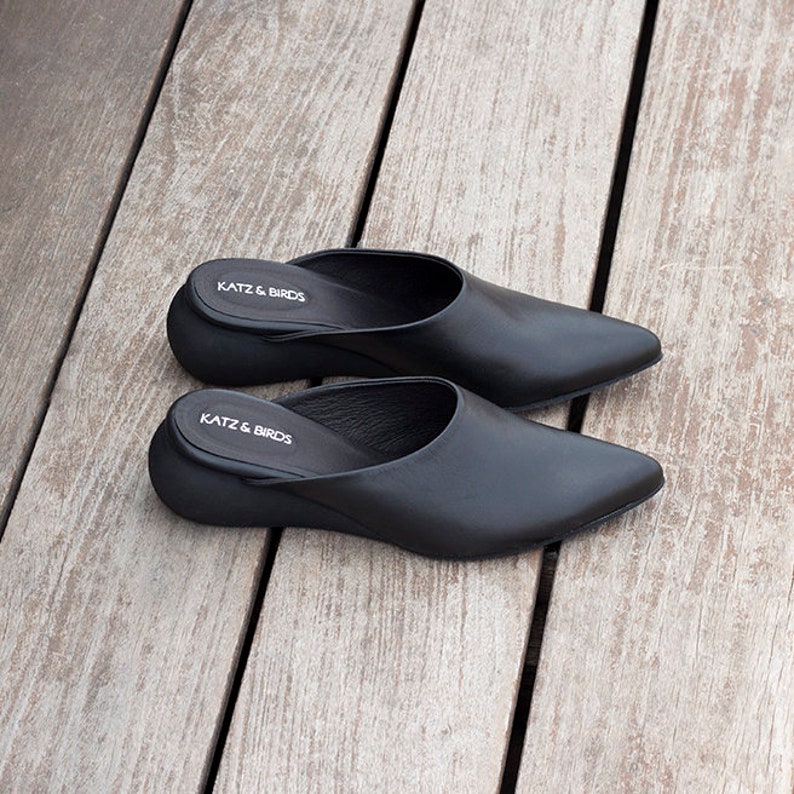 leather pointed toe mules
