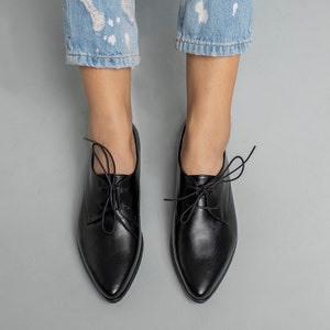Black Leather Shoes, Classic Oxfords, Women Oxfords, Comfortable Shoes, Lace Up Shoes, Black Dress Shoes, Black Formal Shoes, Women Flats image 3