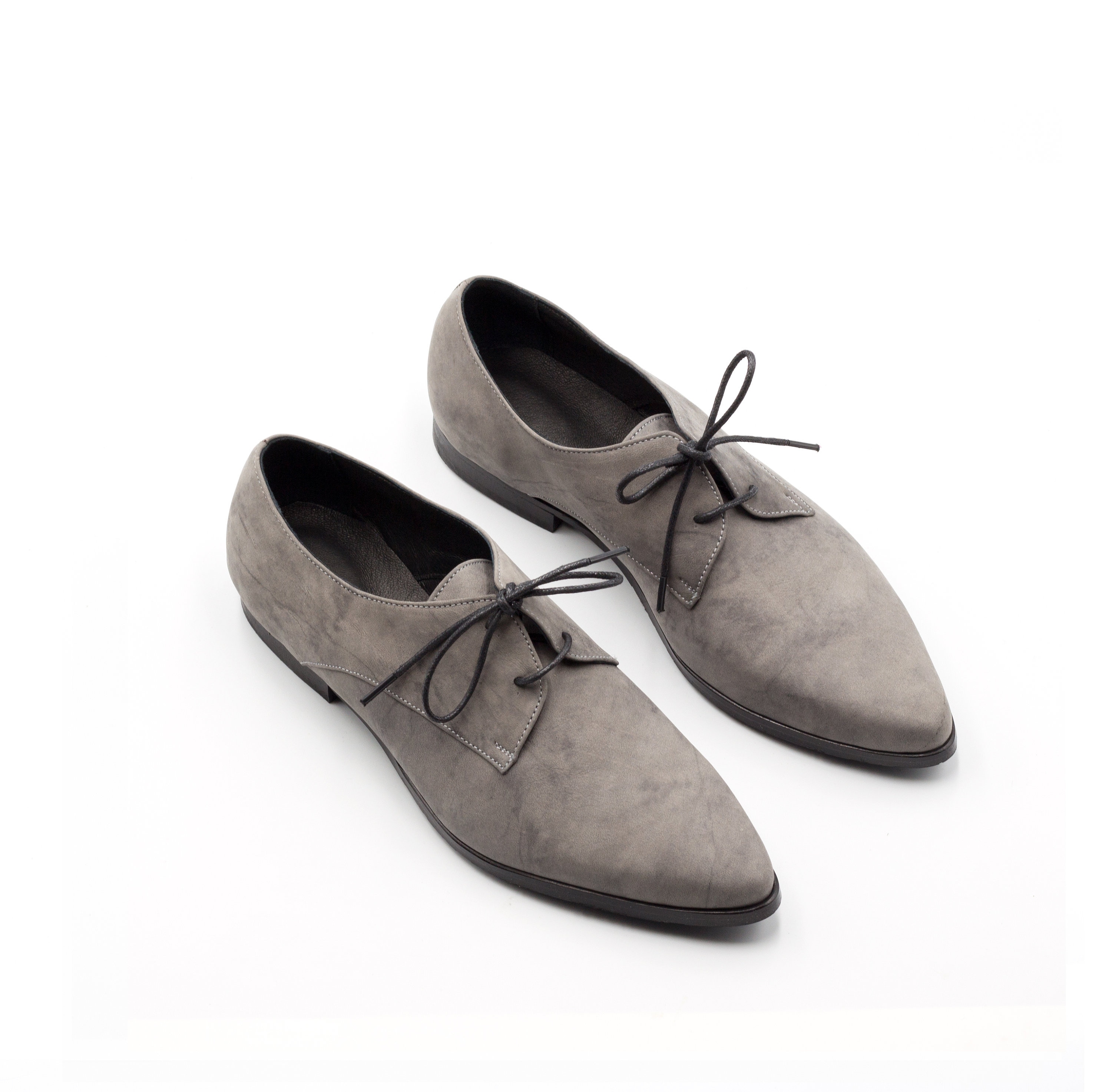 dress shoes women wide FLORAL Sarah Women's Wide Width Pointed Toe Dress Shoes Black / 5.5 E main image 1