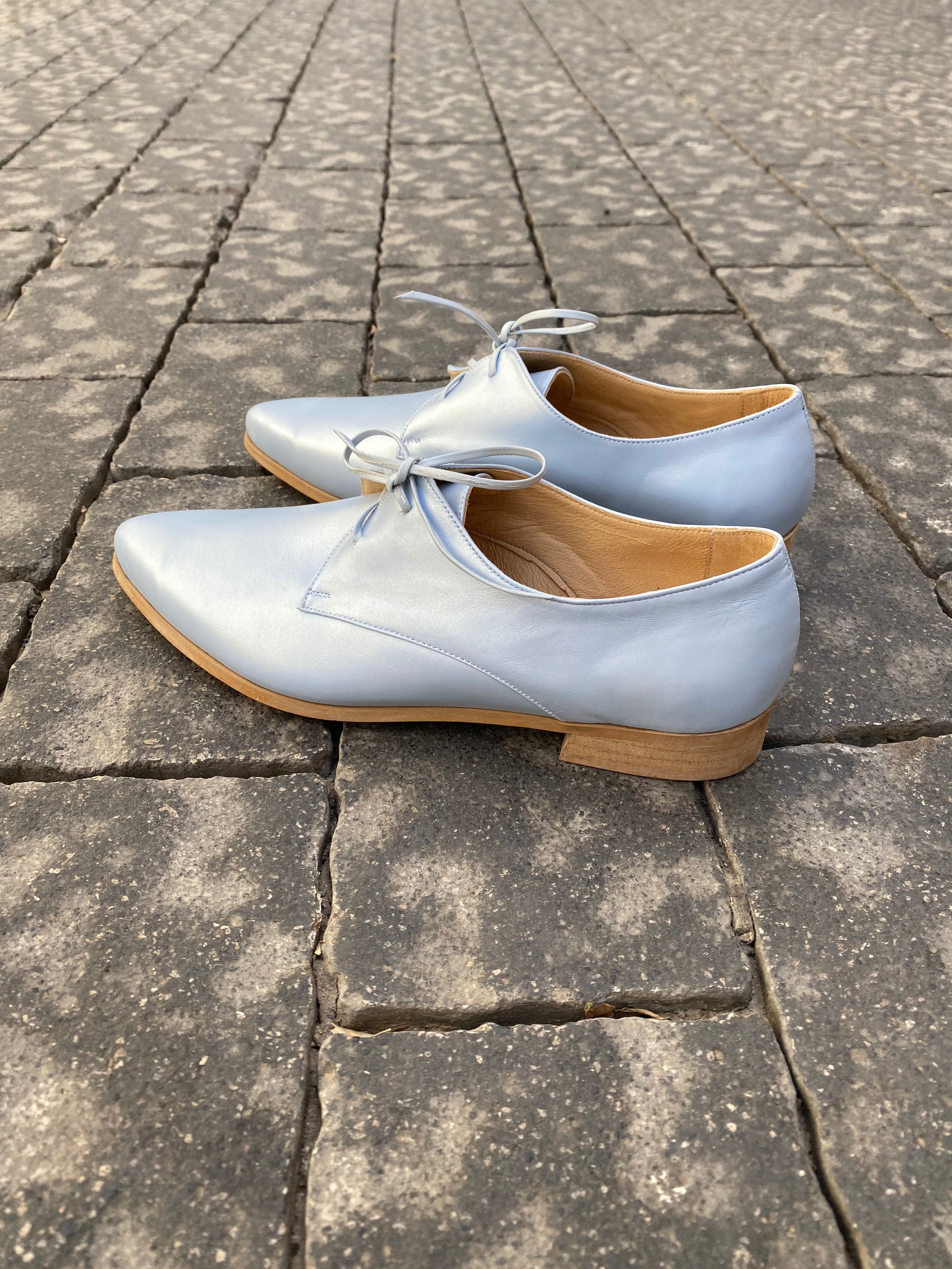 ローファー・オックスフォード CHURCHS Women Laced up Shoes DD00929AICF035I BLUE Women's Oxford Shoes, Light Blue Leather Shoes, Shiny Pointy