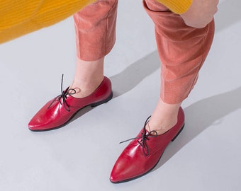 ローファー・オックスフォード BALLY Women Laced up Shoes WF1407BU013 U3B8 Red BALLY: Shoes woman - Red | Bally loafers WF1407BU013 online