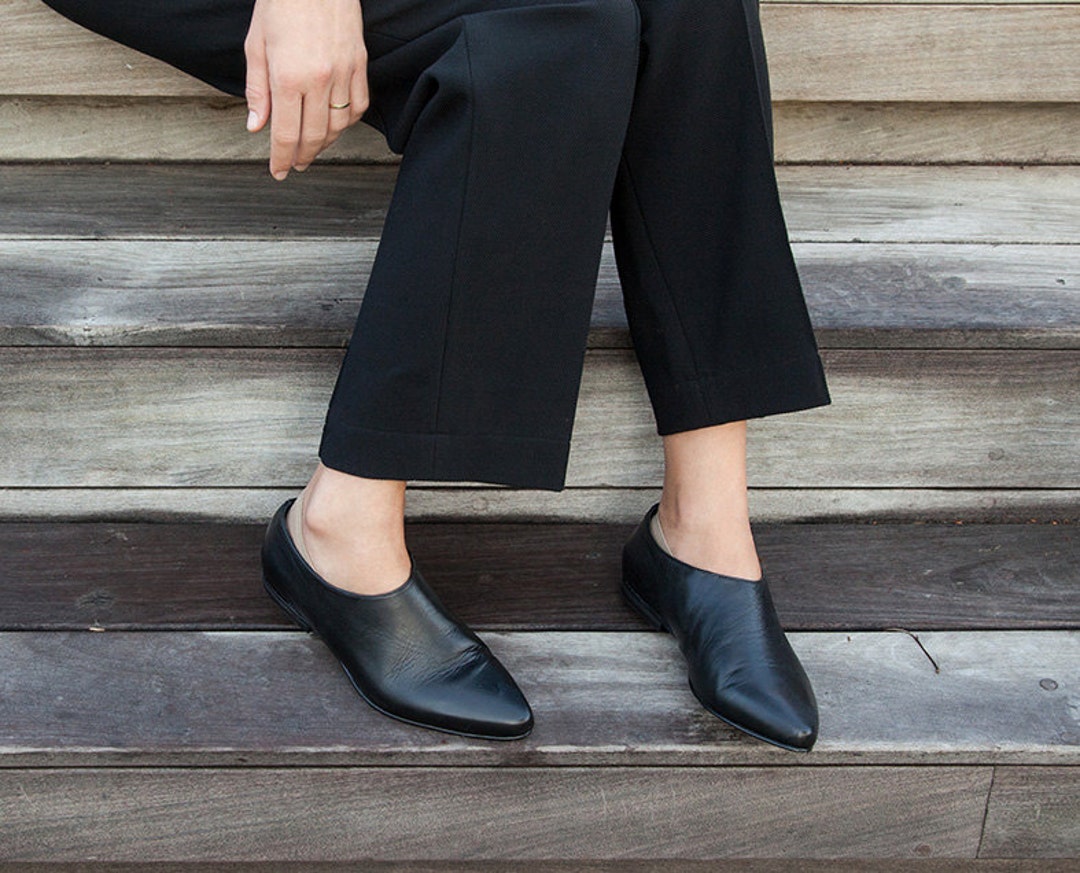 thumbnail image 2 of Women's Leather Pumps, Flat Ballet Flats, Pointed Toe Slip-on Pumps... 2 of 13