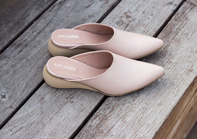 nude leather mules