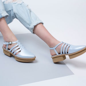 Hellblau Leder Sandalen mit Plattform Fersen für Frauen, Katz und Vogel, Oxford Schuh Frau, Sandale Frau, Sandale Frauen, geschlossene Toe Sandale