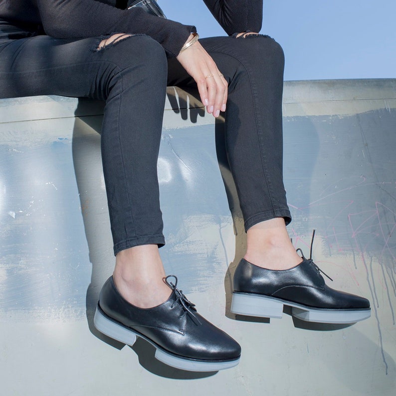 Black Gray Platform Oxfords, Leather Oxfords Shoes with Platform Heels For Women imagem 3