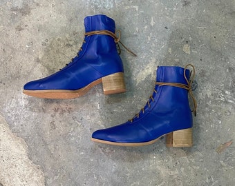 Damen Blaue Leder Schnürboots, Bequeme stylische Spitzenboots, blaue Booties für Frauen