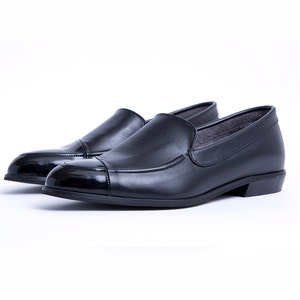Black Leather Moccasins Shoes, Flat Loafers, Formal Office Shoes, Shiny ...