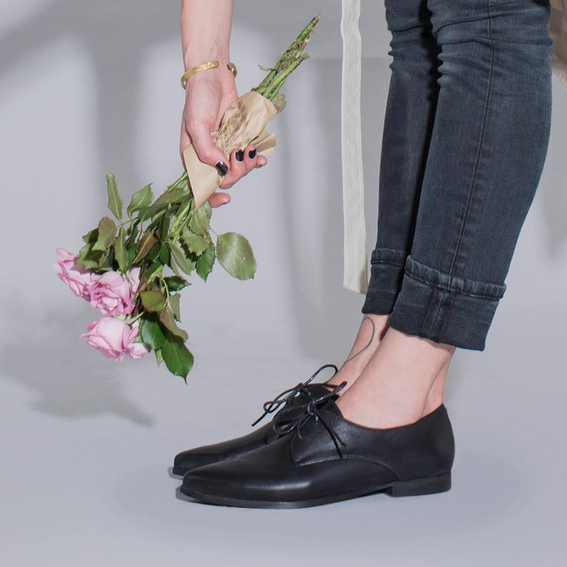 Black Leather Shoes, Classic Oxfords, Women Oxfords, Comfortable Shoes, Lace Up Shoes, Black Dress Shoes, Black Formal Shoes, Women Flats Black