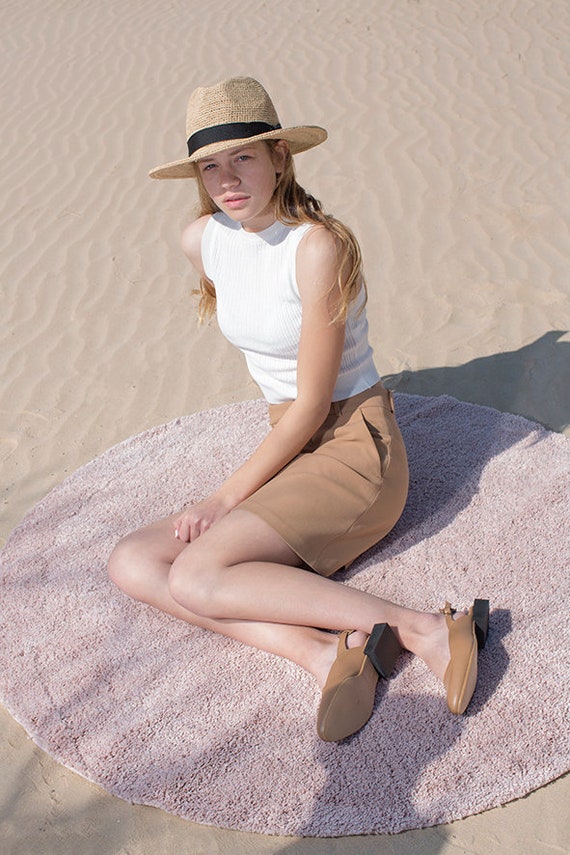 Nude closed shoes cheap
