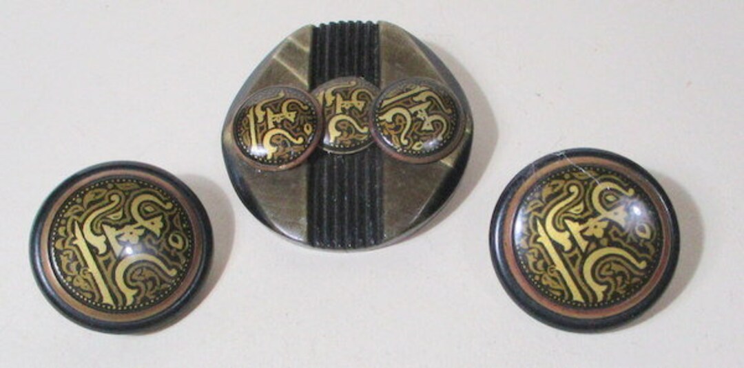 Arabic Symbol Vintage Button Brooch and Earrings - Etsy