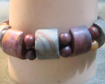 Natural Beaded Stretch Bracelet