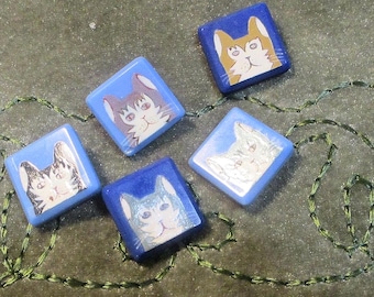 Lot of 5 Cat Face Glass/Ceramic Buttons