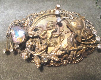 Cupid and Bow Button in Garden