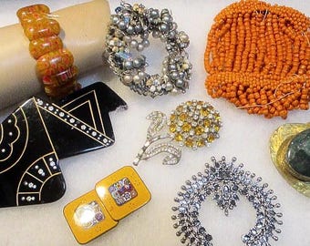 Vintage Jewelry Lot of 8 All Needing Repair, Redesign