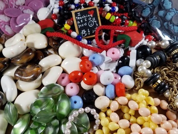 Lucite Beads and Plastic Vintage Craft Jewelry Making Destash Box #64