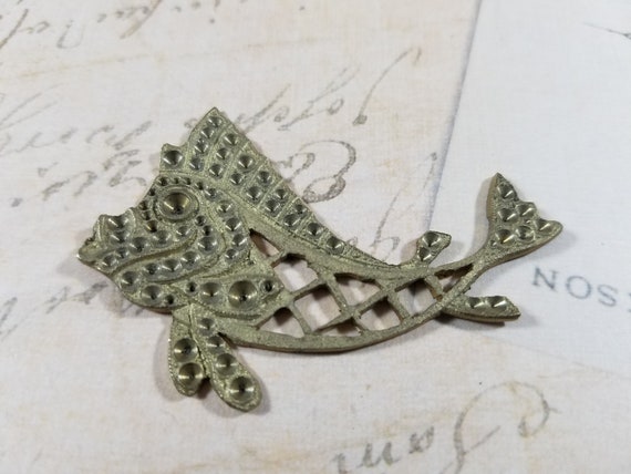 Vintage Brass Stamping of Swordfish, Raw Brass Fish, Die Struck Brass, Deep Sea Fish Antique Brass Stamping,  Brass Art Deco Fish Bezel Tray