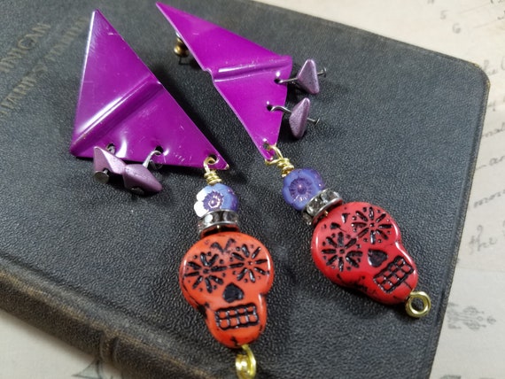 Purple Sugar Skull Drop Earrings; Day of Dead Boho Earrings; Czech Glass Sugar Skull Earrings; Purple and Orange Triangle Drop Earrings