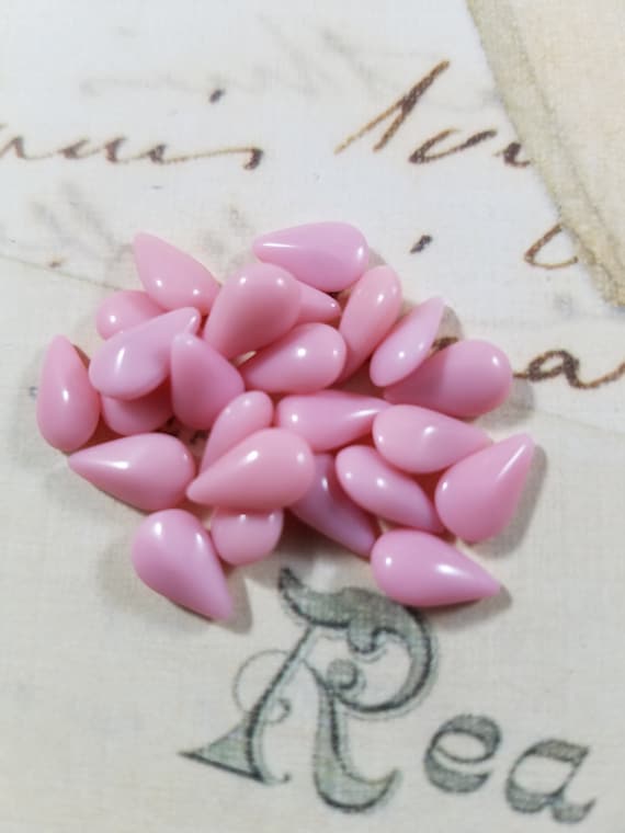 Pink Vintage Glass Pear Bezels 10/6 mm package of 24; Made in Western Germany; Baby Pink Pear Bezels; Vintage Milk Glass Rhinestones