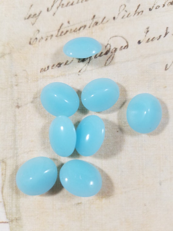 Calcedon Vintage Glass Oval Bezels 12/10 mm package of 8; Made in Japan; Aqua Blue Oval Bezels; Vintage Milk Glass Rhinestones