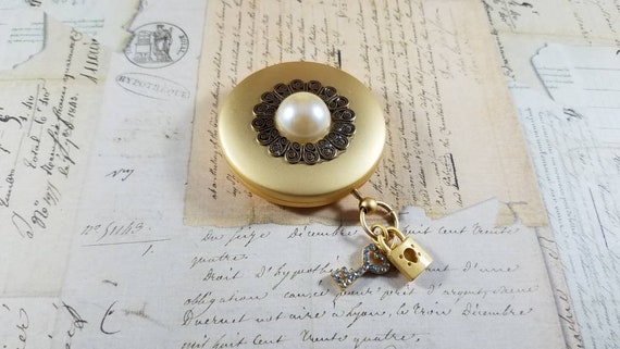Filigre and Pearl Upcycled Compact Mirror, Vintage Brass with Pearl Caboshon Makeup Mirror, Golden Pearl Embellished Compact