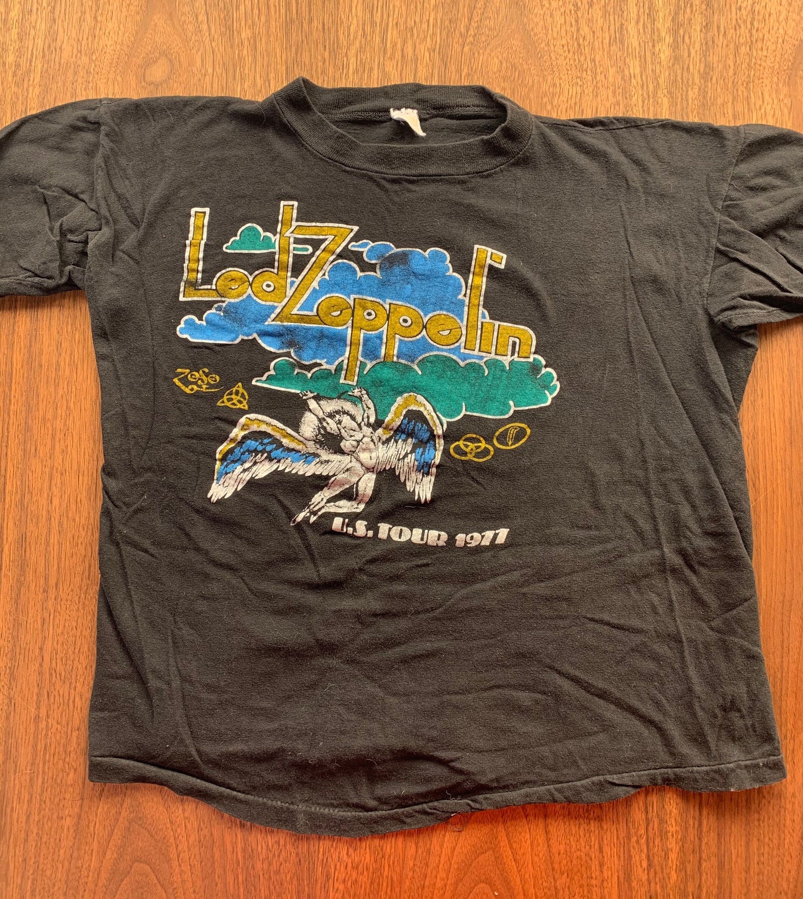 Vintage rare Led Zeppelin 1977 Tour tshirt authentic puffy | Etsy