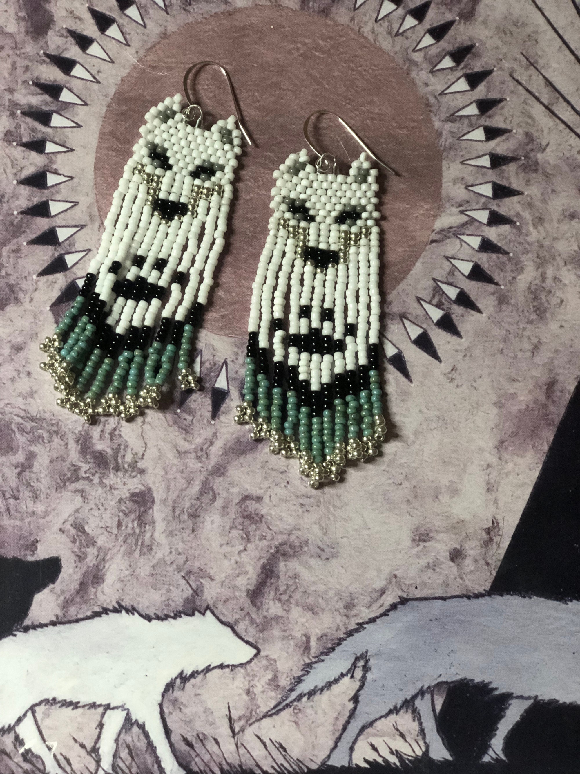 Seed Bead Strap- Wolves (Blue/Yellow)