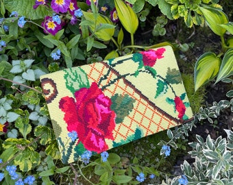 Stickerei-Clutch-Tasche, Blumen-Make-up-Tasche, kleine Geldbörse, ukrainische Geschenke, Abendtasche, Designer-Handtaschen, Geschenk für Sie, hergestellt in der Ukraine, Geschenk für Mama