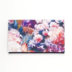 Bridesmaid bag Evening clutch bag Wedding purple bag Unique gift for her Small floral purse Flower print Pink Clutch purse Bridal party gift