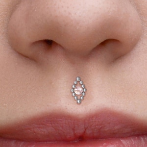 Lippenring - Chirurgenstahl Labret Piercing - Innengefädeltes Labret Medusa Piercing - Monroe Piercing Schmuck - Philtrum Ohrring