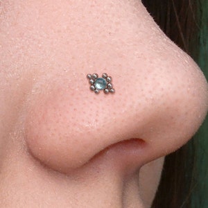 Titanium Nose Earring 20g - Nose Stud CZ - Nostril Screw 18g - Nose Pin 16g - Nose Ring 22g - Nose Stud l Shape - Nose Screw Stud