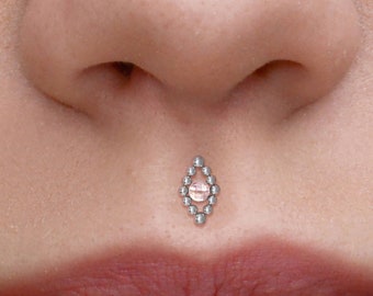 Lip Ring - Surgical Steel Labret Piercing - Internally Threaded Labret Medusa Piercing - Monroe Piercing Jewelry - Philtrum Earring