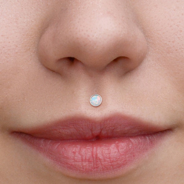 Boucle d’oreille à lèvre en acier chirurgical - Piercing Labret - Goujon à filetage interne pour Medusa Piercing - Monroe Labret Flat Back - Philtrum Jewelry