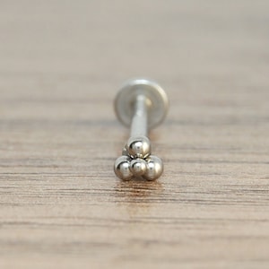 Lippenpiercing Schmuck Chirurgenstahl - Labret Piercing Innengewinde Bolzen - Medusa Flat Back Ohrring - Monroe Bolzen