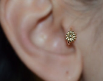Boucle d'oreille tragus - cerceau de nez en or - boucle d'oreille hélice - boucle d'oreille tour - bijoux fleur tragus 6 mm 16 g - piercing cartilage - anneau de nez