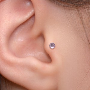 Joyería Labret de titanio - Stud de pendiente de cartílago CZ - Pendiente de tragus - Pendiente de perno de caracola - Perforación de hélice delantera - Anillo Labret